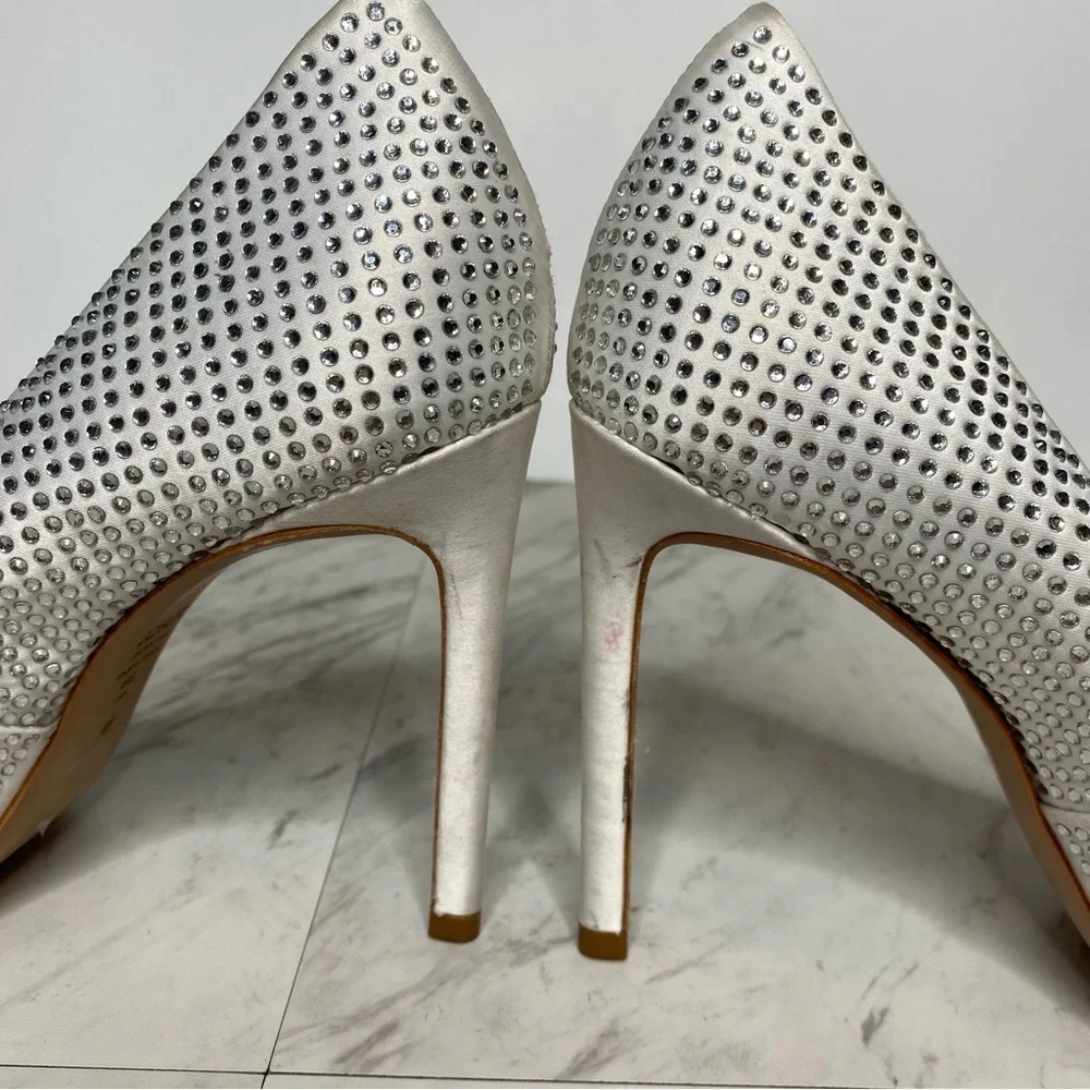 Schutz Lou Crystal Pointy Toe Pump 9B